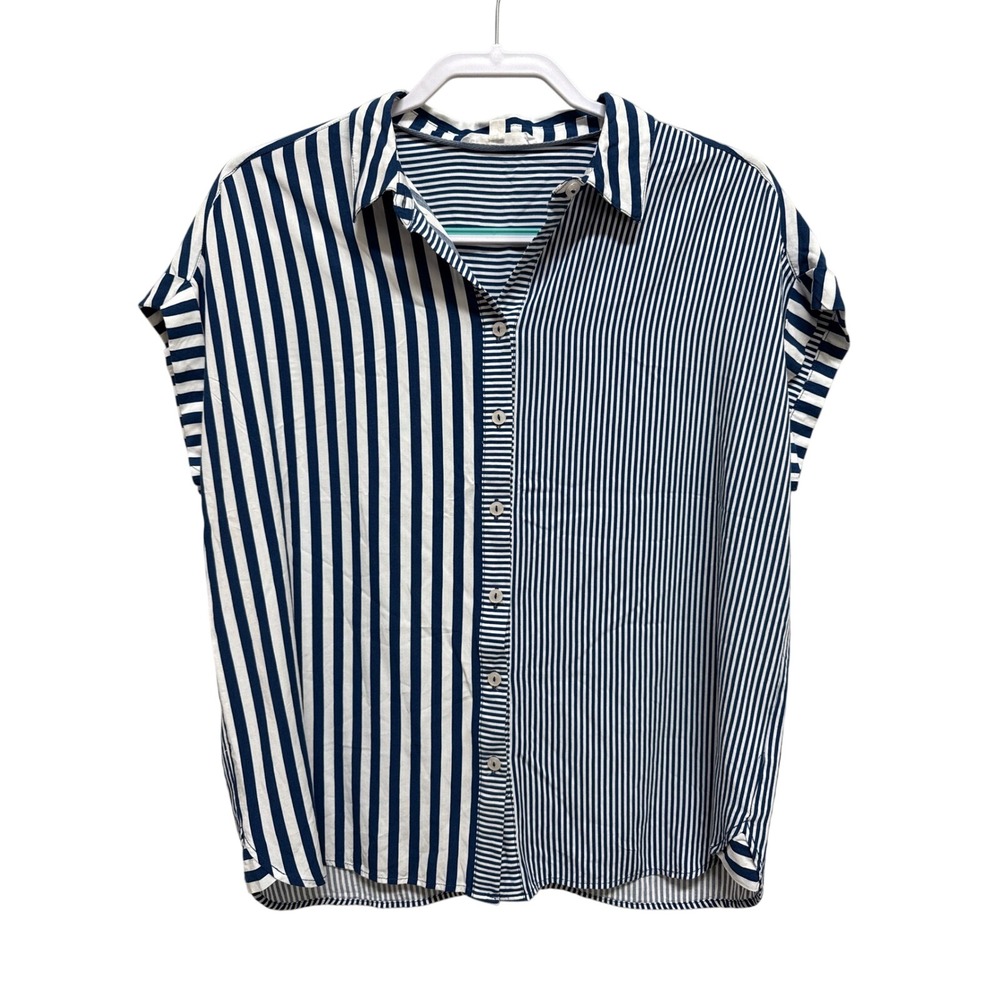 Jane + Delancey Blue Striped Button Down Shirt Womens Size M Summer CasualTravel